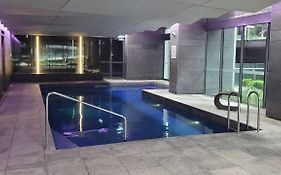 Cozy Oasis L1708 With Swimming Pool